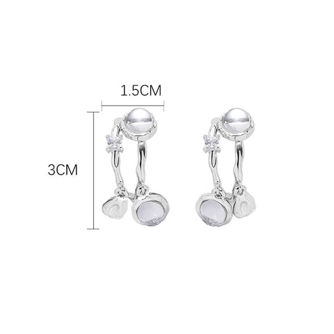 Transparent pearl earrings