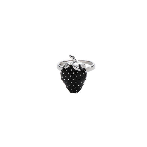 Oil-Drip Strawberry Ring